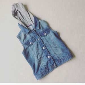 Children’s place vest